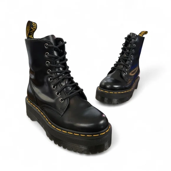 Dr. Martens Jadon KV01V 8-Eye Black Platform Combat Boots Chunky Women Size 5 - Picture 1 of 11